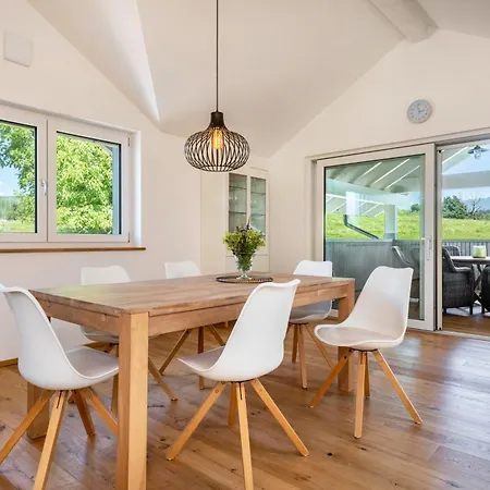 Mrowka Апартаменты Линдау